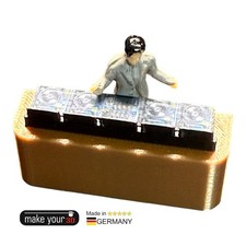 Spur H0 1:87  DJ Mischpult